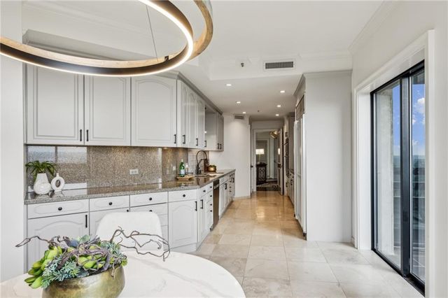 2660 Peachtree NW Road 23A, Atlanta, GA 30305