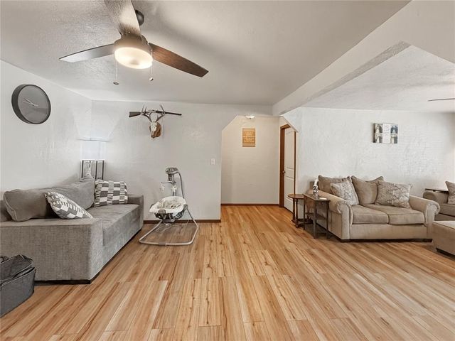 1514 W Watts Street, El Reno, OK 73036