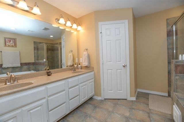 1375 Ella Place, Houston, TX 77008