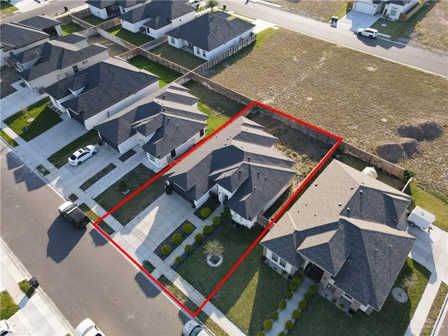 915 Rockford Drive, Alton, TX 78573