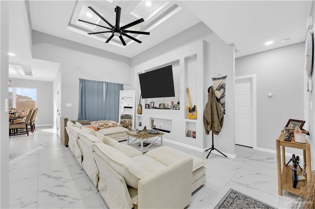 915 Rockford Drive, Alton, TX 78573