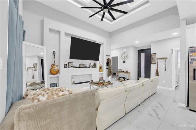 915 Rockford Drive, Alton, TX 78573