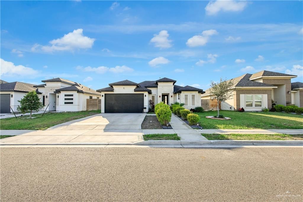 915 Rockford Drive, Alton, TX 78573