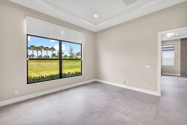 9114 SW Arco Way, Port St. Lucie, FL 34987