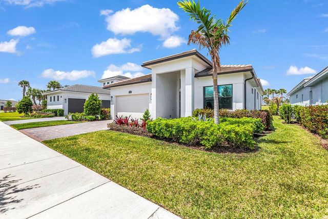 9114 SW Arco Way, Port St. Lucie, FL 34987