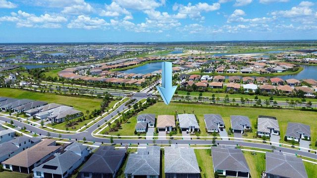 9114 SW Arco Way, Port St. Lucie, FL 34987