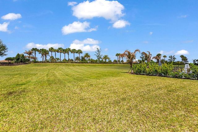 9114 SW Arco Way, Port St. Lucie, FL 34987