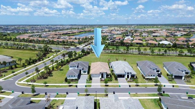 9114 SW Arco Way, Port St. Lucie, FL 34987