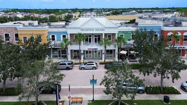 9114 SW Arco Way, Port St. Lucie, FL 34987