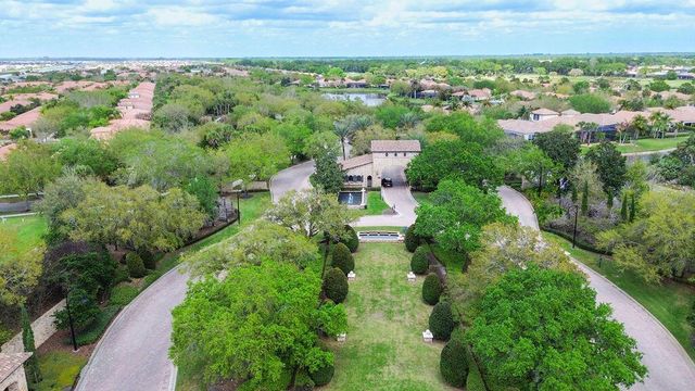 9114 SW Arco Way, Port St. Lucie, FL 34987
