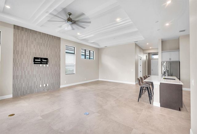 9114 SW Arco Way, Port St. Lucie, FL 34987