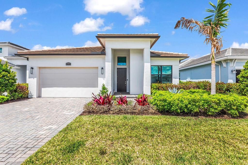 9114 SW Arco Way, Port St. Lucie, FL 34987