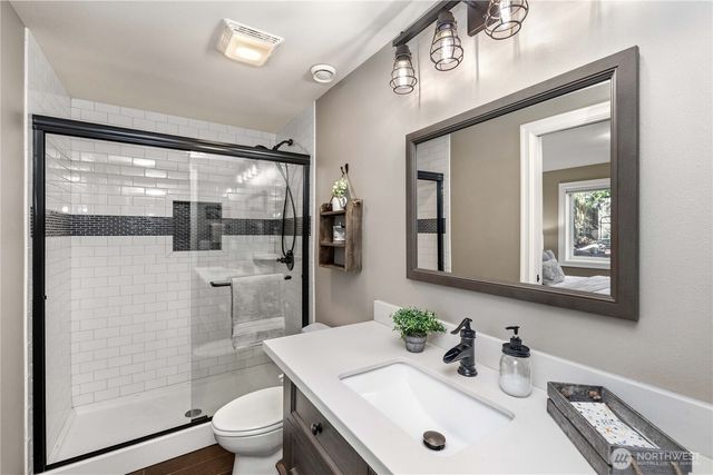 18420 SE 224th Street, Kent, WA 98042