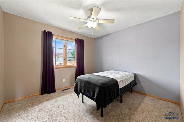 3510 ROUGHLOCK LN, Spearfish, SD 57783