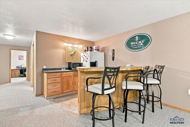 3510 ROUGHLOCK LN, Spearfish, SD 57783