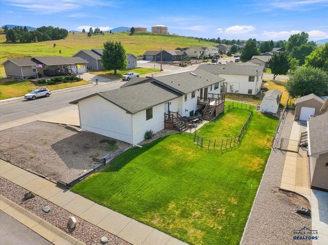 3510 ROUGHLOCK LN, Spearfish, SD 57783