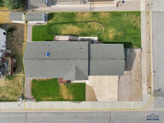 3510 ROUGHLOCK LN, Spearfish, SD 57783