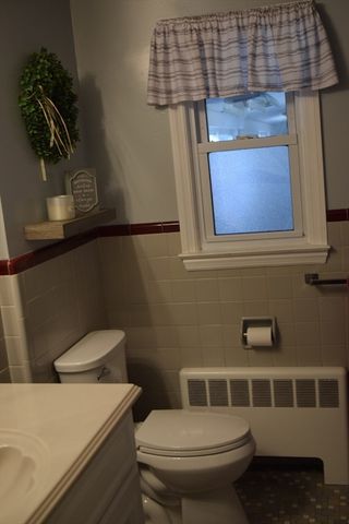 475 Cedar Ave, Swansea, MA 02777