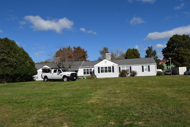 475 Cedar Ave, Swansea, MA 02777