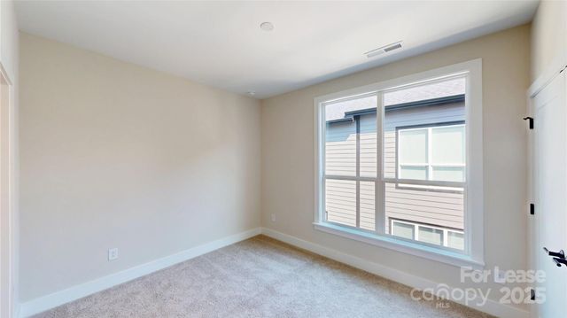 407 Devender Lane, Charlotte, NC 28217