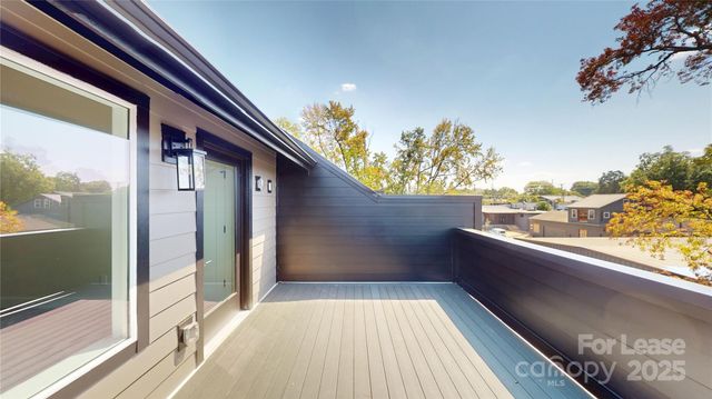 407 Devender Lane, Charlotte, NC 28217