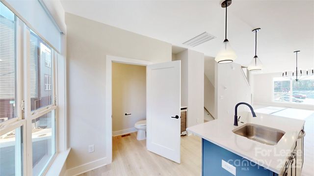 407 Devender Lane, Charlotte, NC 28217