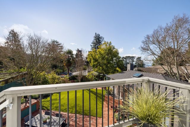 6254 Girvin Drive, Oakland, CA 94611