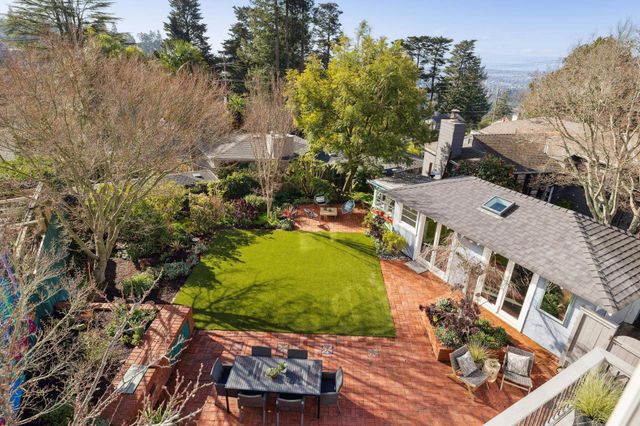 6254 Girvin Drive, Oakland, CA 94611