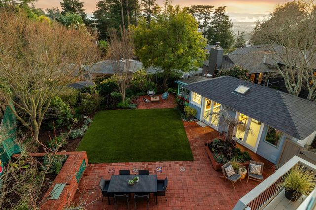 6254 Girvin Drive, Oakland, CA 94611