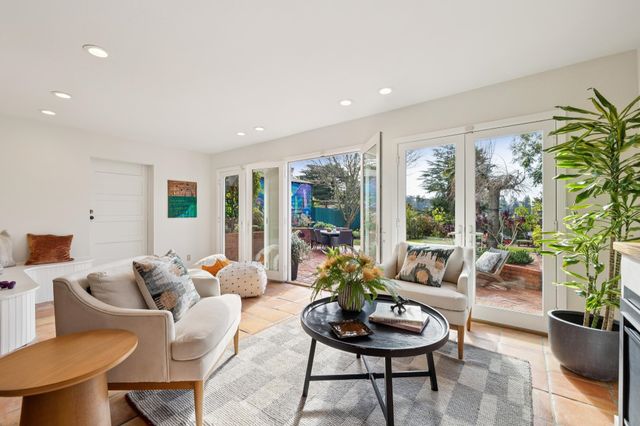 6254 Girvin Drive, Oakland, CA 94611