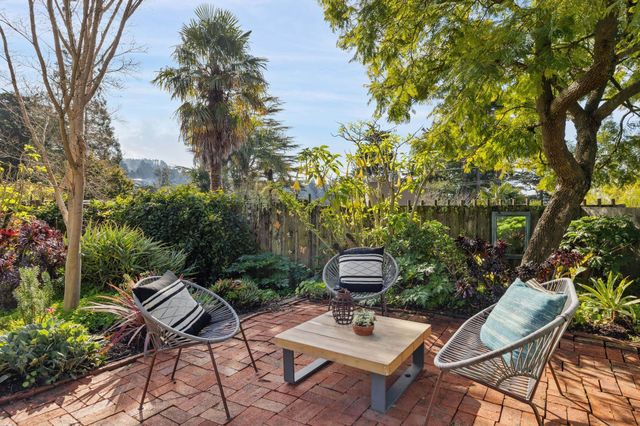 6254 Girvin Drive, Oakland, CA 94611