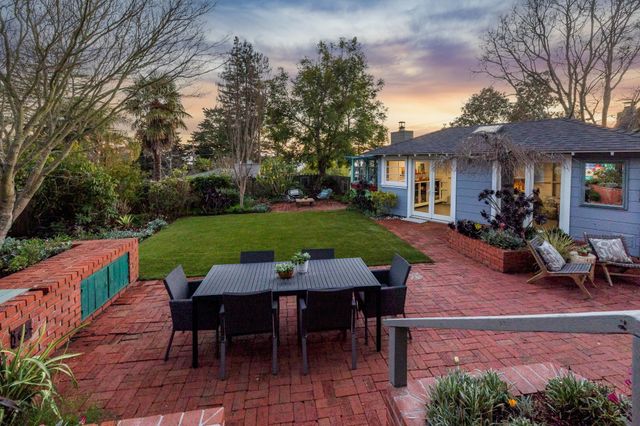 6254 Girvin Drive, Oakland, CA 94611