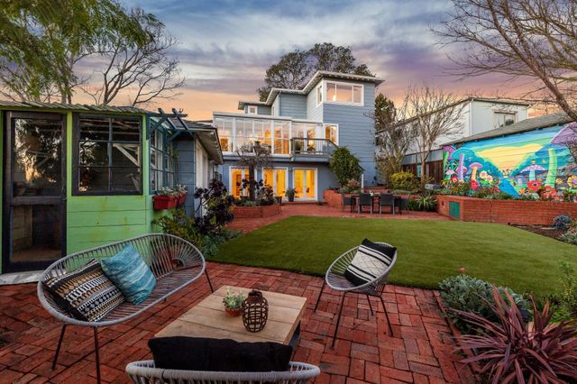 6254 Girvin Drive, Oakland, CA 94611