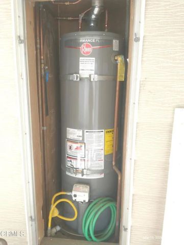 74 Caleta 162, Camarillo, CA 93012