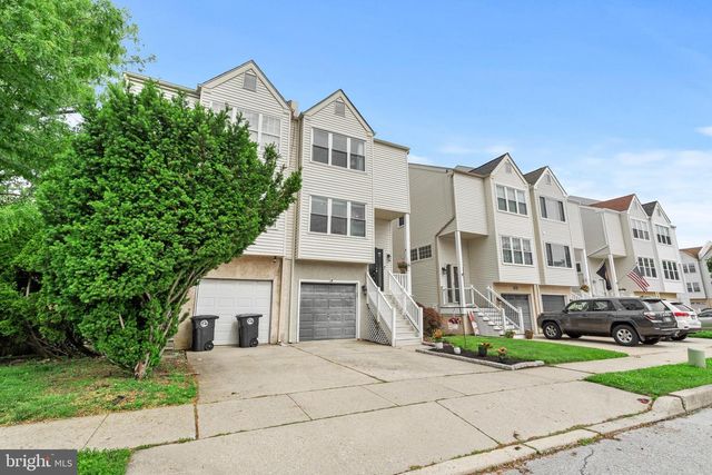 1102 LENAPE LN, Conshohocken, PA 19428