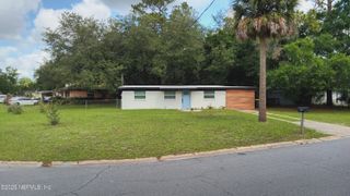 9756 WAYNESBORO Avenue, Jacksonville, FL 32208