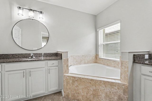 970 Dillard Drive SE, Palm Bay, FL 32909