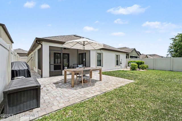 970 Dillard Drive SE, Palm Bay, FL 32909