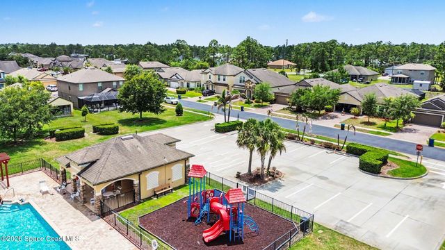 970 Dillard Drive SE, Palm Bay, FL 32909