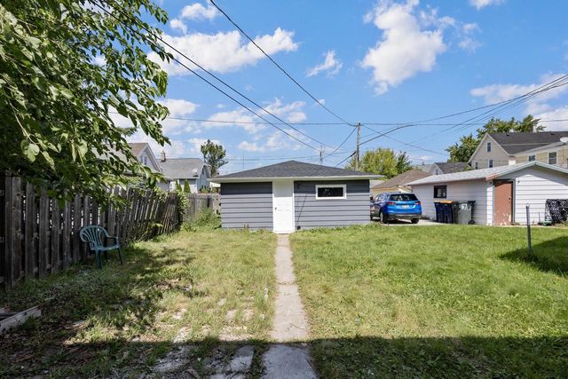 5720 W Rogers STREET, West Allis, WI 53219