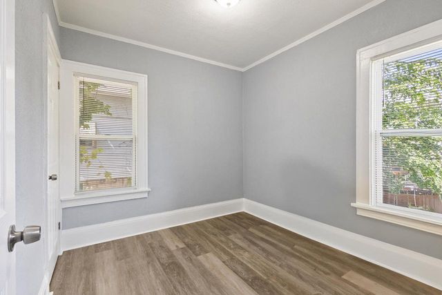 5720 W Rogers STREET, West Allis, WI 53219