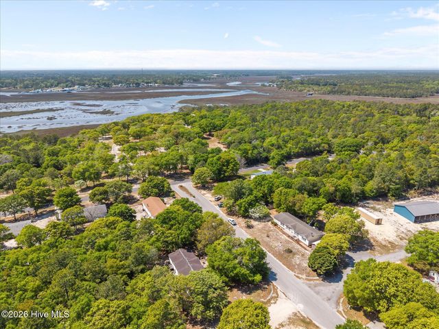 507 Mulligan Way SE, Bolivia, NC 28422