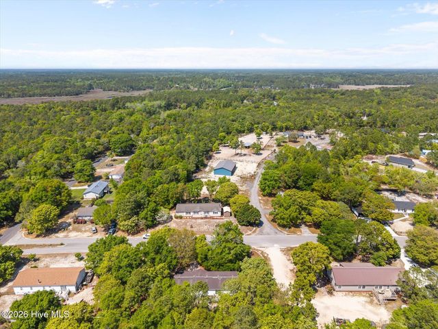 507 Mulligan Way SE, Bolivia, NC 28422