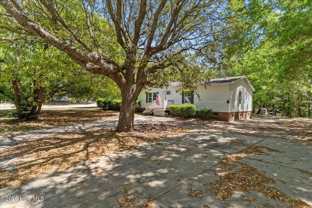 507 Mulligan Way SE, Bolivia, NC 28422