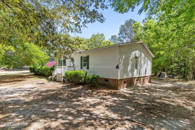 507 Mulligan Way SE, Bolivia, NC 28422