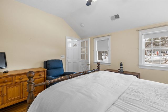 140 Sixth Avenue, Barnstable, MA 02672