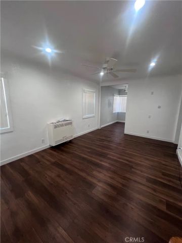 1726 W 83rd, Los Angeles, CA 90047