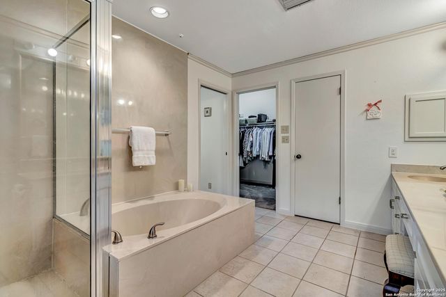 8103 N New Braunfels Ave Apt 10, San Antonio, TX 78209