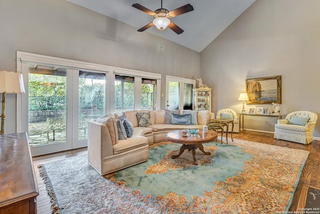 8103 N New Braunfels Ave Apt 10, San Antonio, TX 78209