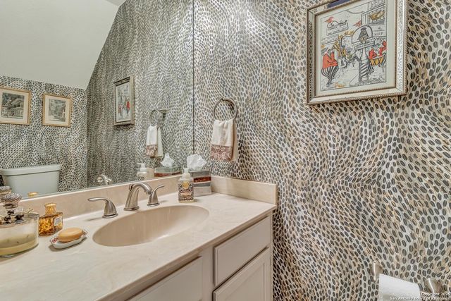 8103 N New Braunfels Ave Apt 10, San Antonio, TX 78209